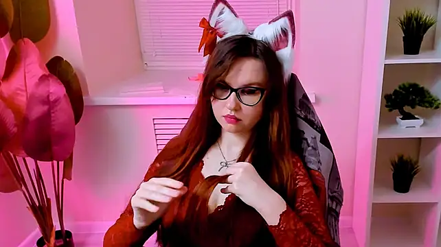 CarolGiggly live cam on StripChat