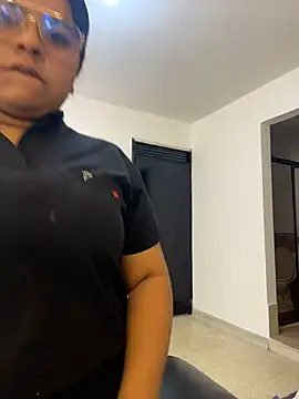 Ariaa_Monroe webcam