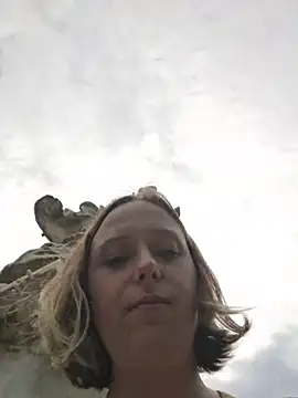 Public_Katrisha webcam