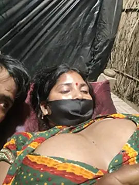 Desi77