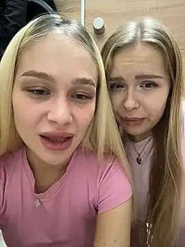 online nude cam Liza Risky