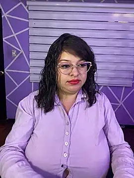 MiiaaJoness
