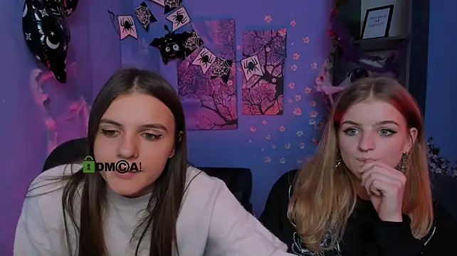 lisa_dark_