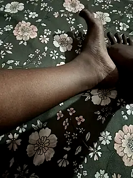 mallu_darkchoclate (F young) - Open puzzy