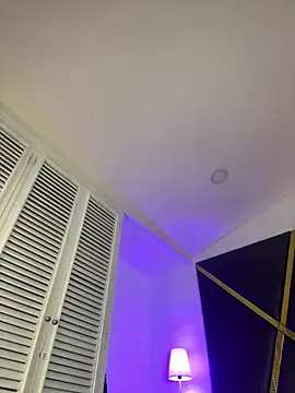 EmmaaCastro live cam preview