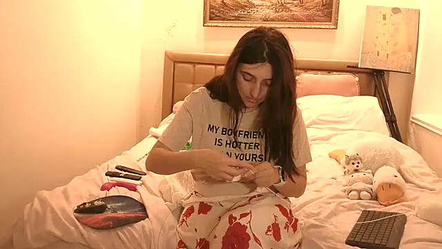 Iren live cam on StripChat