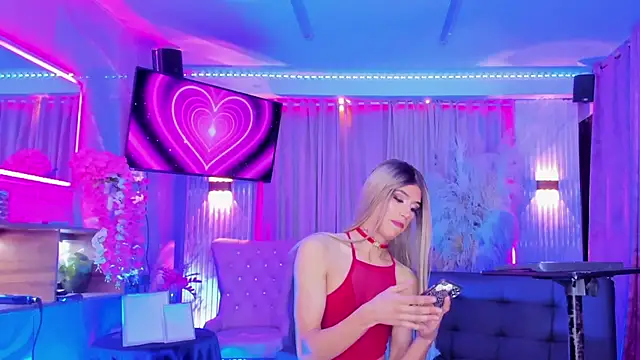Queens_Wonders_Blonders