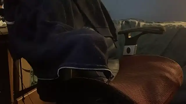 relix1 live cam on StripChat