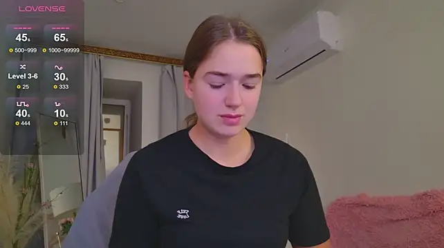LovelyJessie live cam preview
