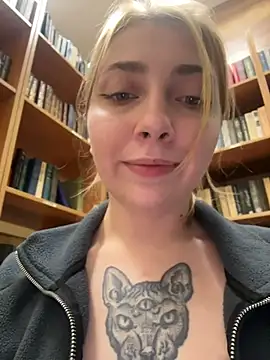Sunny___Bunny webcam