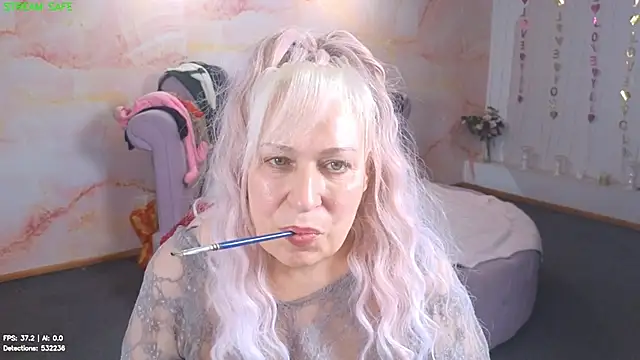 Penelope_Pinky