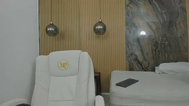 mary_spencer live cam preview