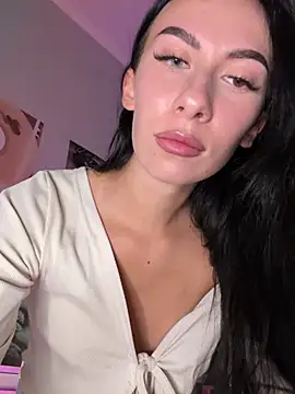 YourfavNicole