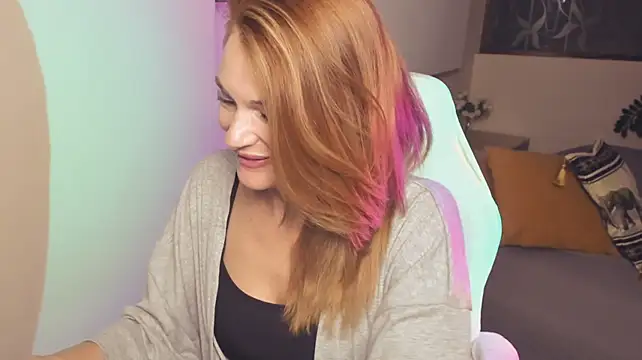 MistyBarnes live cam on StripChat