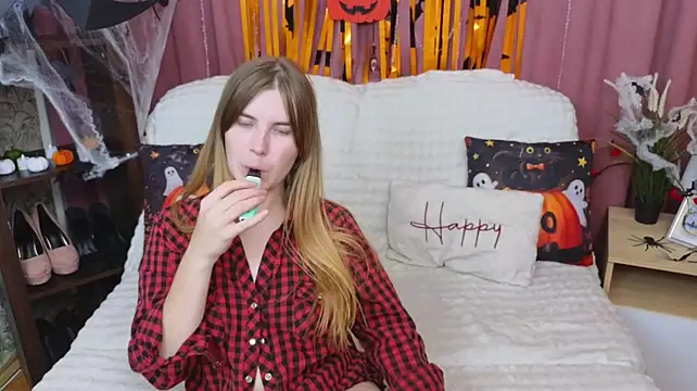 EmilyCuper_