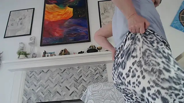 AuroraWillows live cam on StripChat