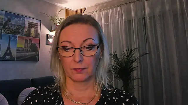 vanessa_chat