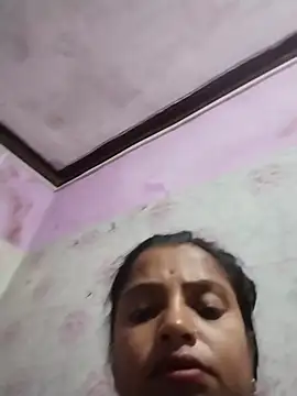 aapki-bhabhiii live cam on StripChat