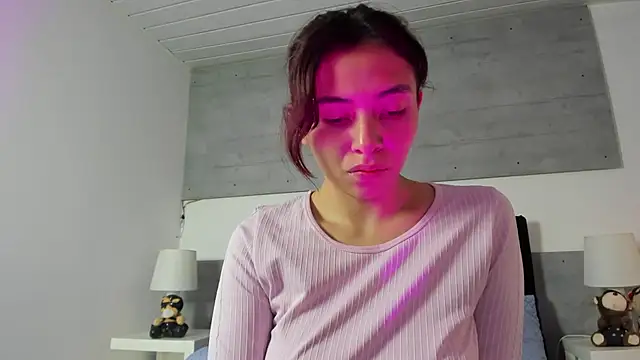 melanie_roux__