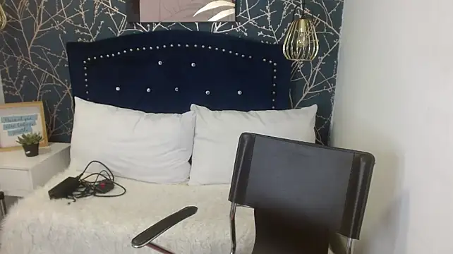 red_liia_tk
