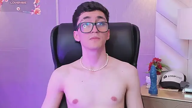 GaelDuke live sex cam