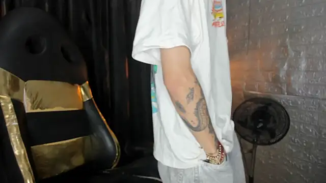 DAMIAN_22 webcam