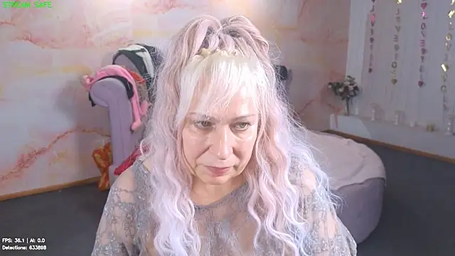 Penelope_Pinky