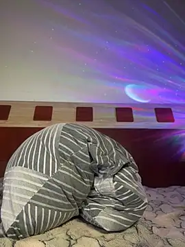 Evelinia live cam