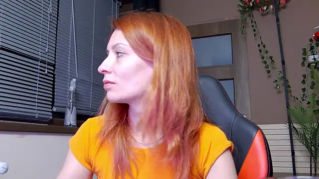 karo123421 live cam on StripChat