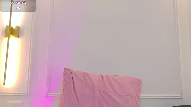 Mia_rom11