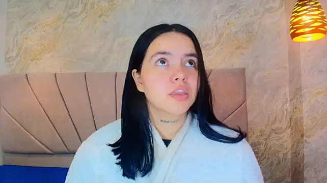 Mia_candy_0