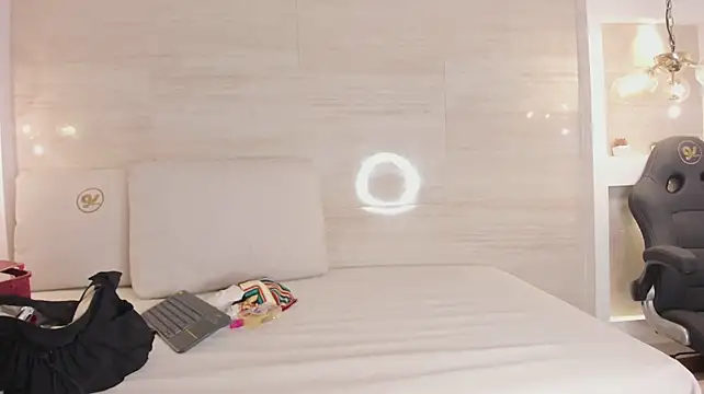 chloe_murray live sex cam