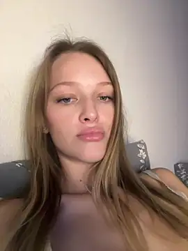 StarFrom_Hell webcam