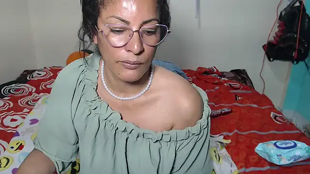 kateleyagrey