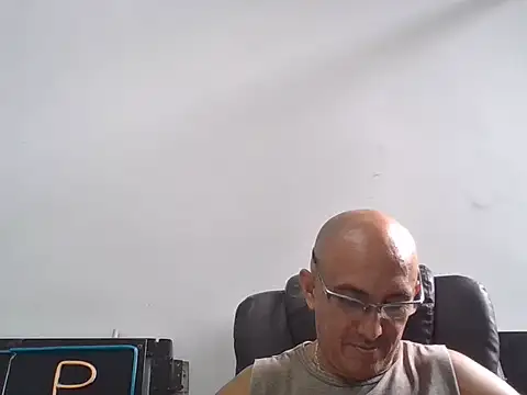 exmilitary live cam on StripChat