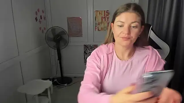 MiaSummerr_ live sex cam