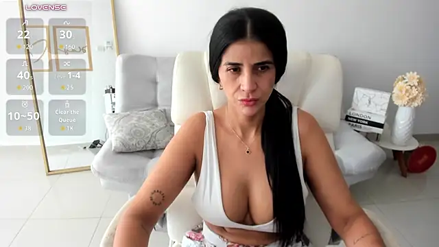 renata_t dirty talk dildo show