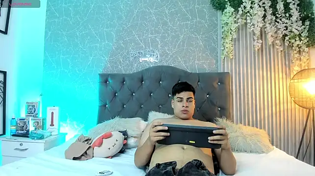 Patrick_Smith_ live cam on StripChat
