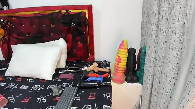 charlloteevans_x's live room