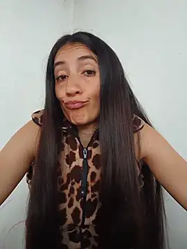 LaNenaDeArgentina_Karol