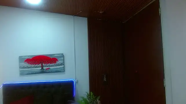 Elenna__ live cam preview