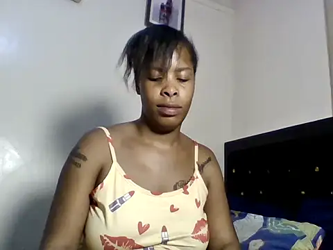 camila_lorah