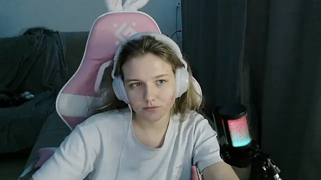 HelenMo0n