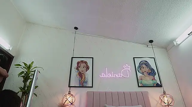 dani_parker_