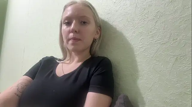 deannkuliga's live room