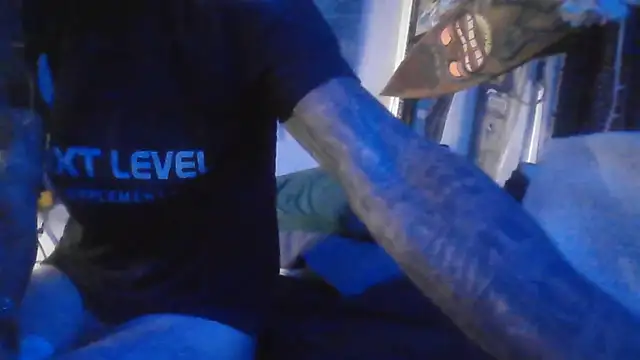crassanova live cam preview