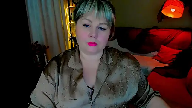 CrystaalStaar live cam on StripChat
