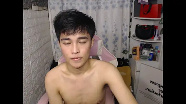 _peachyboyyy