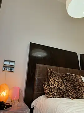 Blondyfitness live cam preview
