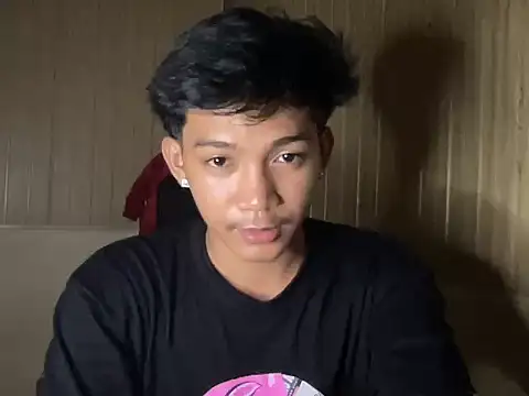 YourcumBoy77 live cam on StripChat
